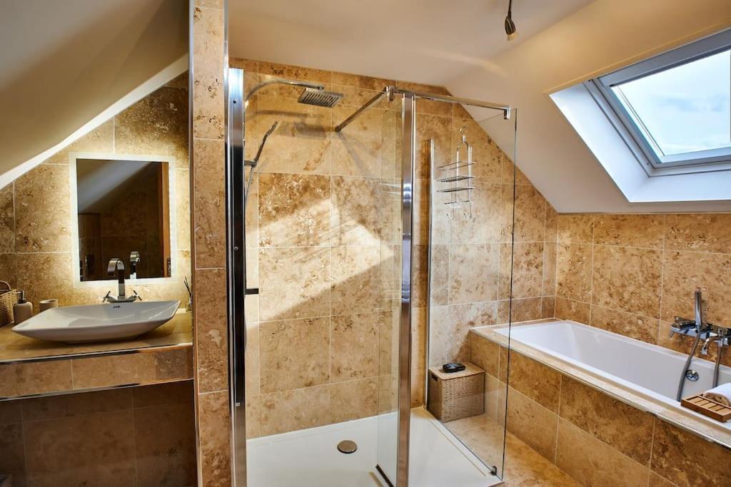 The Chase, Luxury Hot Tub Retreat, Pets Welcomed Dipton Екстериор снимка